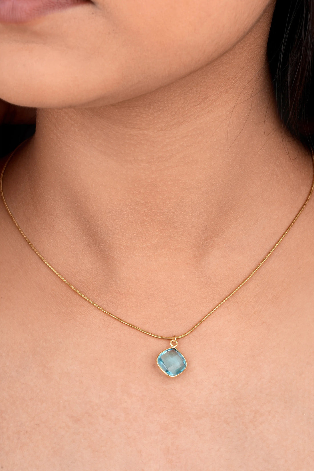 TooBela gold tone square blue crystal pendant necklace for women