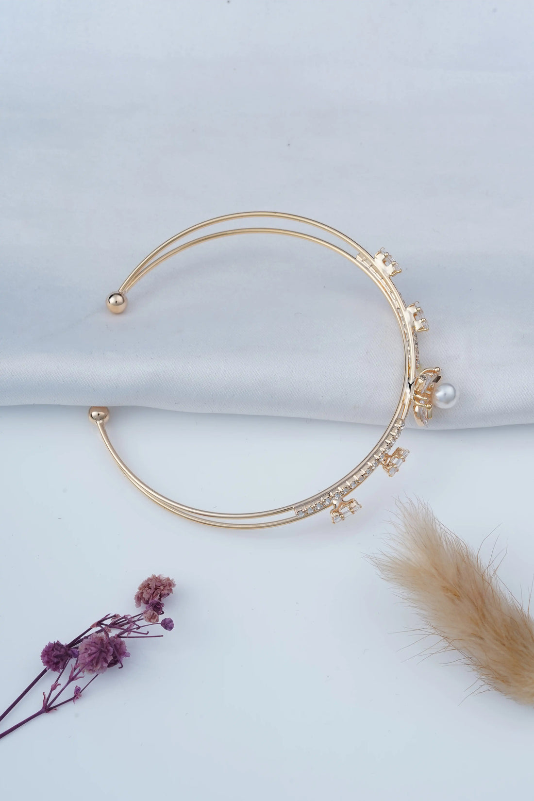 TooBela elegant pearl and cubic zirconia floral gold bracelet for women